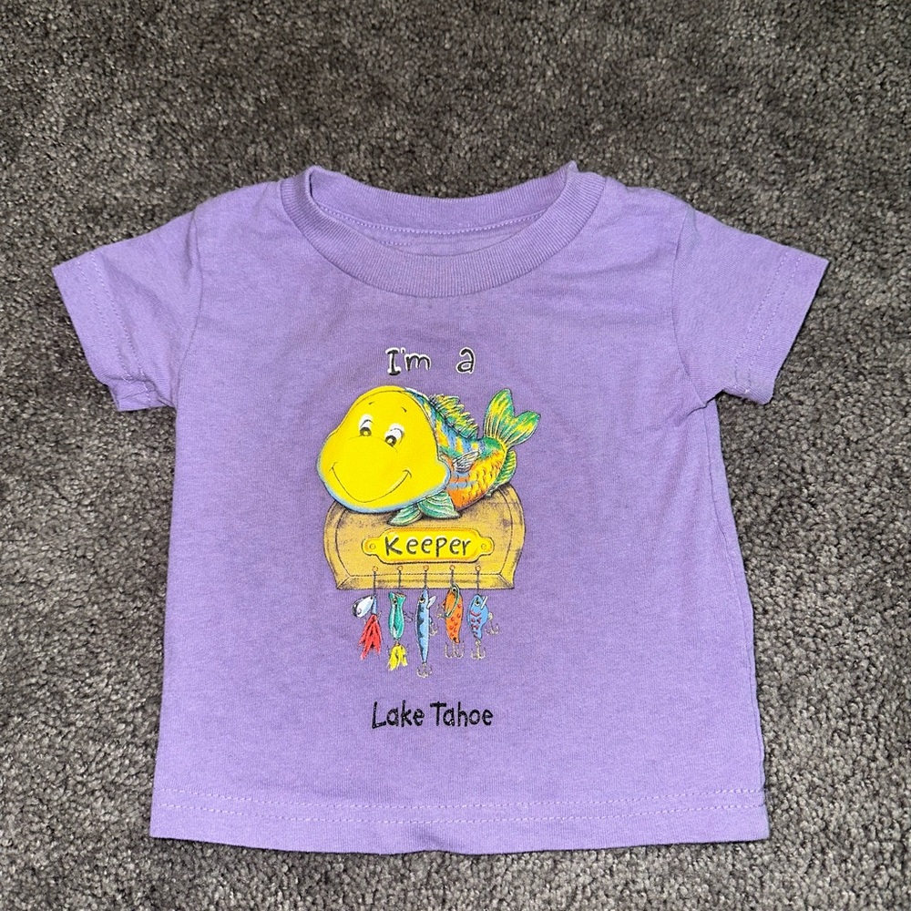 Lake Tahoe “I am a keeper” infants purple top size 6 months